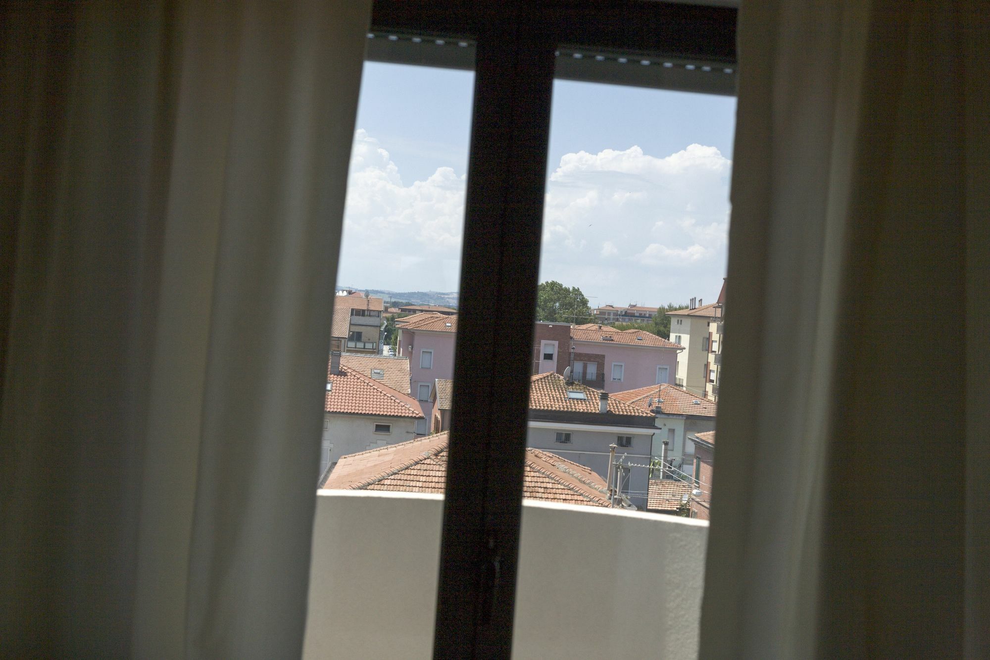 Ghibli Hotel Civitanova Marche Bagian luar foto